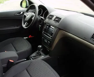 Skoda Yeti 2018 zur Miete verfügbar in Minsk, mit Kilometerbegrenzung 300 km/Tag.