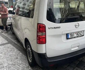 Mietwagen Opel Vivaro 2022 in der Tschechischen Republik, mit Diesel-Kraftstoff und  PS ➤ Ab 45 EUR pro Tag.