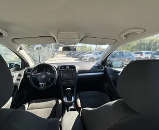 Autovermietung Volkswagen Golf 6 Nr.14838 Automatisch am Flughafen von Tirana, ausgestattet mit einem 1,6L Motor ➤ Von Vilson in Albanien.
