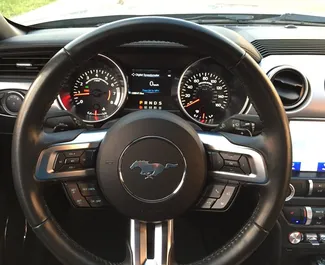 Ford Mustang Coupe 2020 mit Antriebssystem Heckantrieb, verfügbar in Minsk.