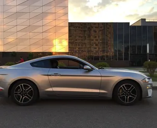 Ford Mustang Coupe 2020 zur Miete verfügbar in Minsk, mit Kilometerbegrenzung 300 km/Tag.