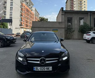 Mietwagen Mercedes-Benz C350 2018 in Georgien, mit Benzin-Kraftstoff und 280 PS ➤ Ab 150 GEL pro Tag.