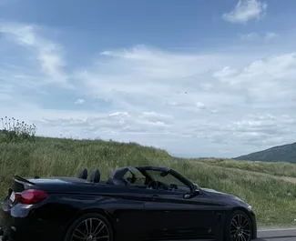 Benzin 2,8L Motor von BMW M4 Cabrio 2018 zur Miete in Tiflis.