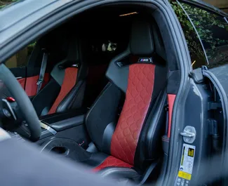 BMW M850i XDRIVE 2023 zur Miete verfügbar in Tiflis, mit Kilometerbegrenzung 150 km/Tag.