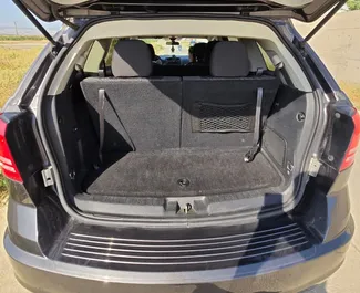 Komfort, Crossover Mietfahrzeug in Georgien - Dodge Journey Benzin 2,4L Motor von Dodge Journey 2018 zur Miete in Tiflis.