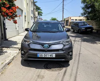 Vermietung Toyota Rav4 L. Komfort, Crossover Fahrzeug zur Miete in Georgien ✓ Kaution Keine Kaution ✓ Versicherungsoptionen KFZ-HV, VKV Komplett, Ausland.