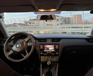 Diesel 1,6L Motor von Skoda Octavia 2018 zur Miete in Tirana.