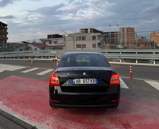 Vermietung Skoda Octavia. Komfort Fahrzeug zur Miete in Albanien ✓ Kaution Einzahlung von 100 EUR ✓ Versicherungsoptionen KFZ-HV, Ausland.