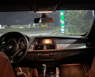 Vermietung BMW X6. Premium, Crossover Fahrzeug zur Miete in Albanien ✓ Kaution Einzahlung von 100 EUR ✓ Versicherungsoptionen KFZ-HV, Ausland.