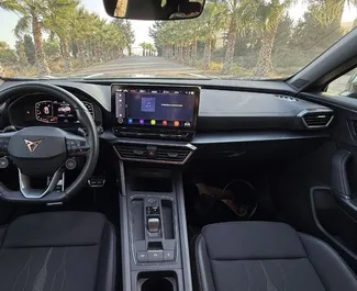 Mietwagen Cupra Formentor 2023 in Spanien, mit Benzin-Kraftstoff und 310 PS ➤ Ab 150 EUR pro Tag.