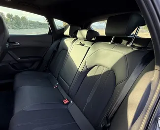 Vermietung Cupra Formentor. Komfort, Premium, Crossover Fahrzeug zur Miete in Spanien ✓ Kaution Einzahlung von 1000 EUR ✓ Versicherungsoptionen KFZ-HV.