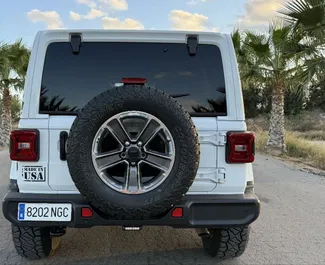 Vermietung Jeep Wrangler Sahara. Komfort, SUV, Cabrio Fahrzeug zur Miete in Spanien ✓ Kaution Einzahlung von 1500 EUR ✓ Versicherungsoptionen KFZ-HV.