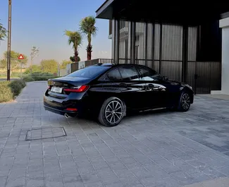 Autovermietung BMW 320i Nr.14818 Automatisch in Dubai, ausgestattet mit einem 1,8L Motor ➤ Von Lascha in VAE.