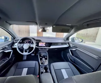 Mietwagen Audi A3 Sedan 2025 in VAE, mit Benzin-Kraftstoff und 170 PS ➤ Ab 230 AED pro Tag.