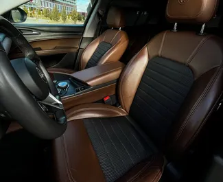 Vermietung Alfa Romeo Stelvio Quadrifoglio. Komfort, SUV, Crossover Fahrzeug zur Miete in Weißrussland ✓ Kaution Einzahlung von 200 USD ✓ Versicherungsoptionen KFZ-HV, TKV.