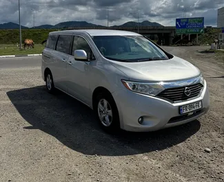 Frontansicht eines Mietwagens Nissan Quest in Kutaisi, Georgien ✓ Auto Nr.15029. ✓ Automatisch TM ✓ 0 Bewertungen.
