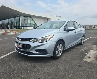 Frontansicht eines Mietwagens Chevrolet Cruze in Kutaisi, Georgien ✓ Auto Nr.15120. ✓ Automatisch TM ✓ 0 Bewertungen.