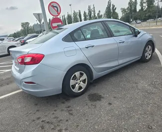 Mietwagen Chevrolet Cruze 2019 in Georgien, mit Benzin-Kraftstoff und 185 PS ➤ Ab 100 GEL pro Tag.