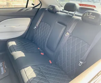 Mitsubishi Attrage 2025 mit Antriebssystem Frontantrieb, verfügbar in Dubai.