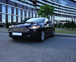 Mietwagen Ford Fusion Sedan 2017 in Weißrussland, mit Benzin-Kraftstoff und 181 PS ➤ Ab 46 USD pro Tag.