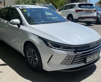 Mietwagen BYD Destroyer 05 2025 in Aserbaidschan, mit Benzin-Kraftstoff und 290 PS ➤ Ab 56 AZN pro Tag.