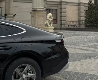 Benzin 2,5L Motor von Hyundai Sonata 2025 zur Miete in Almaty.