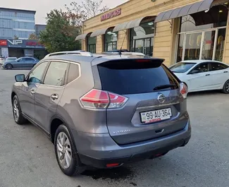 Benzin 2,0L Motor von Nissan X-Trail 2019 zur Miete in Baku.