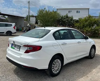 Autovermietung Fiat Egea Nr.15123 Schaltgetriebe in Antalya, ausgestattet mit einem 95,0L Motor ➤ Von Murat in der Türkei.