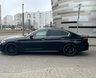 Autovermietung BMW G30 Nr.15035 Automatisch in Minsk, ausgestattet mit einem 2,0L Motor ➤ Von Dmitri in Weißrussland.