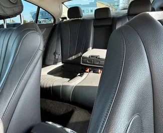 Diesel 2,0L Motor von Mercedes-Benz CLS-Class 2018 zur Miete in Minsk.