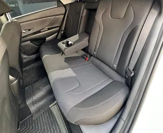 Mietwagen Hyundai Elantra 2023 in Aserbaidschan, mit Benzin-Kraftstoff und  PS ➤ Ab 40 AZN pro Tag.