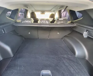 Benzin L Motor von Hyundai Tucson 2023 zur Miete am Flughafen Baku.