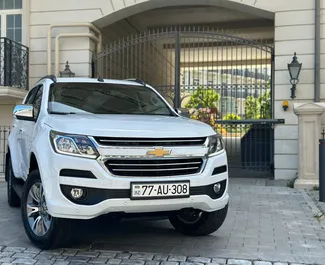 Vermietung Chevrolet Trailblazer. Wirtschaft, SUV, Crossover Fahrzeug zur Miete in Aserbaidschan ✓ Kaution Einzahlung von 300 AZN ✓ Versicherungsoptionen KFZ-HV.