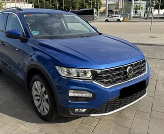 Mietwagen Volkswagen T-Roc 2021 in Spanien, mit Diesel-Kraftstoff und  PS ➤ Ab 60 EUR pro Tag.