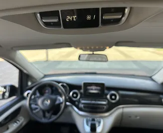 Mercedes-Benz V-Class 2016 zur Miete verfügbar in Bar, mit Kilometerbegrenzung unbegrenzte.