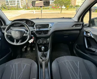 Diesel 1,4L Motor von Peugeot 208 2013 zur Miete in Bar.