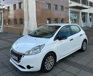 Vermietung Peugeot 208. Wirtschaft, Komfort Fahrzeug zur Miete in Montenegro ✓ Kaution Keine Kaution ✓ Versicherungsoptionen KFZ-HV, TKV, Insassen, Ausland.