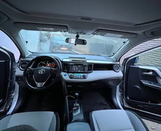 Toyota Rav4 2018 zur Miete verfügbar in Kutaisi, mit Kilometerbegrenzung unbegrenzte.