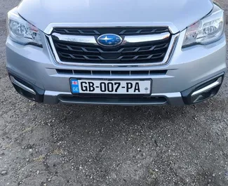 Frontansicht eines Mietwagens Subaru Forester in Kutaisi, Georgien ✓ Auto Nr.15147. ✓ Automatisch TM ✓ 0 Bewertungen.