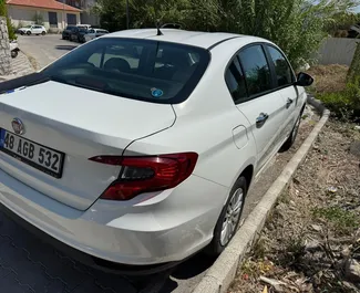 Autovermietung Fiat Egea Nr.11756 Schaltgetriebe in Fethiye, ausgestattet mit einem 1,4L Motor ➤ Von Atakan in der Türkei.