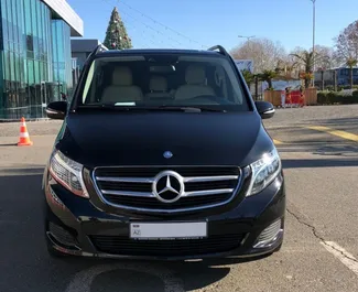 Frontansicht eines Mietwagens Mercedes-Benz V-Class in Baku, Aserbaidschan ✓ Auto Nr.12193. ✓ Automatisch TM ✓ 0 Bewertungen.