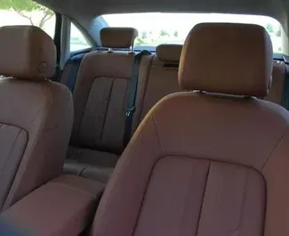 Frontansicht eines Mietwagens Audi A6 Allroad in Dubai, VAE ✓ Auto Nr.15320. ✓ Automatisch TM ✓ 0 Bewertungen.