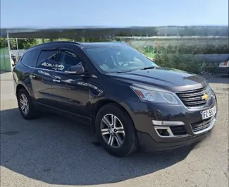 Frontansicht eines Mietwagens Chevrolet Traverse in Tiflis, Georgien ✓ Auto Nr.15162. ✓ Automatisch TM ✓ 1 Bewertungen.