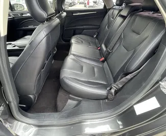 Vermietung Ford Fusion Sedan. Komfort, Premium Fahrzeug zur Miete in Georgien ✓ Kaution Keine Kaution ✓ Versicherungsoptionen KFZ-HV, TKV, Junge.