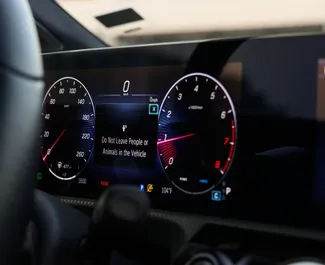 Mercedes-Benz CLA-Class 2025 zur Miete verfügbar in Dubai, mit Kilometerbegrenzung 250 km/Tag.