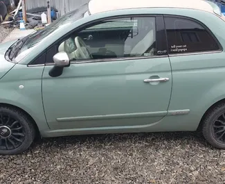 Benzin 1,4L Motor von Fiat 500 Cabrio 2011 zur Miete in Tiflis.
