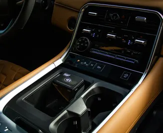 Nissan Patrol 2026 mit Antriebssystem Allradantrieb, verfügbar in Dubai.