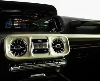 Benzin 4,0L Motor von Mercedes-Benz G63 AMG 2025 zur Miete in Dubai.