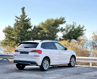 Frontansicht eines Mietwagens Skoda Kamiq in Budva, Montenegro ✓ Auto Nr.15340. ✓ Automatisch TM ✓ 0 Bewertungen.