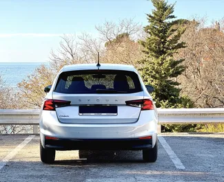 Benzin 1,0L Motor von Skoda Fabia 2025 zur Miete in Budva.
